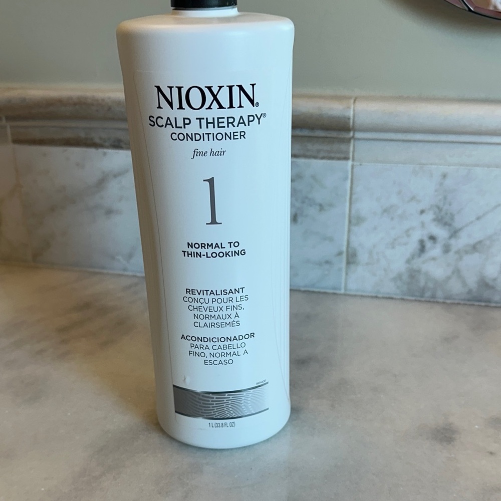 Nioxin Scalp Therapy Conditioner for Fine Hair - White